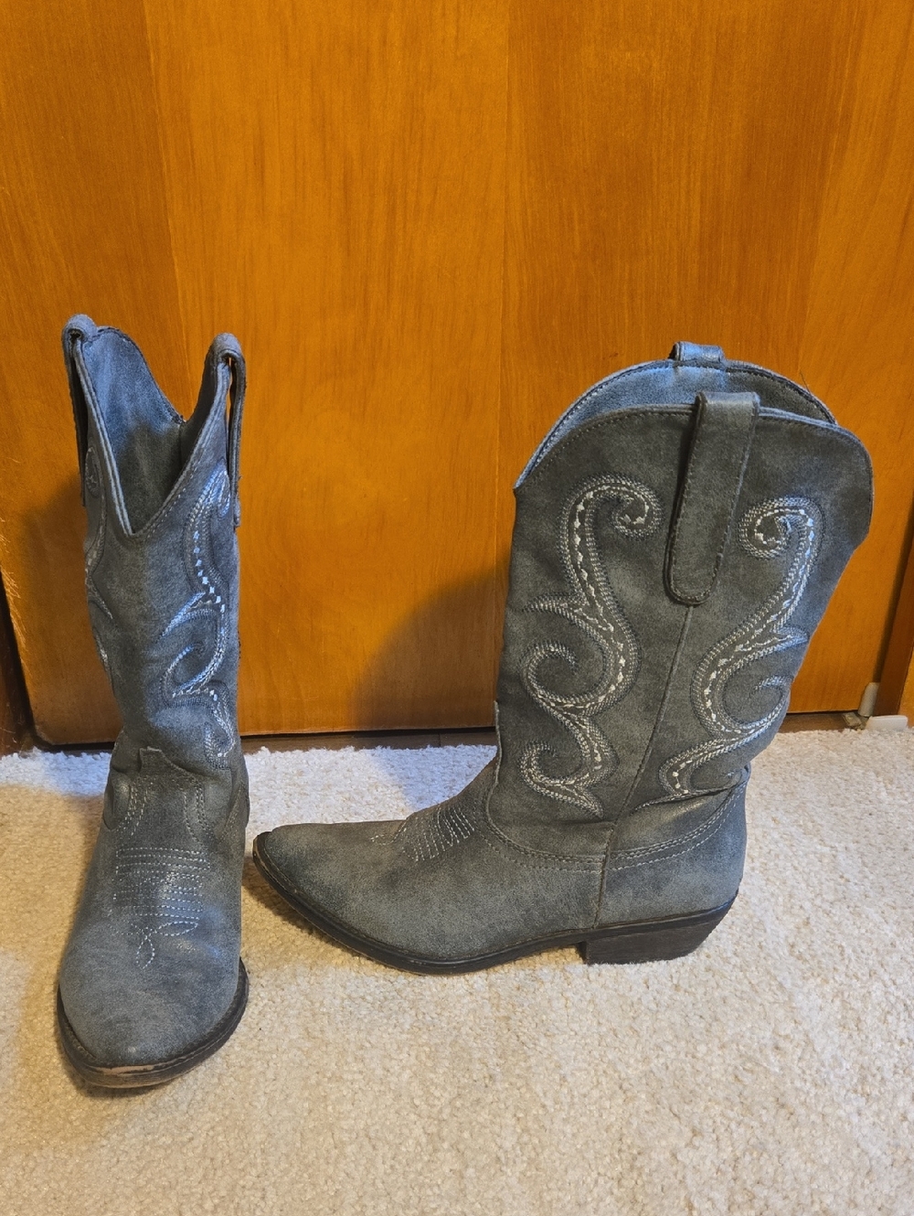 Gray Suede Western Cowboy Boots - Embroidered Design